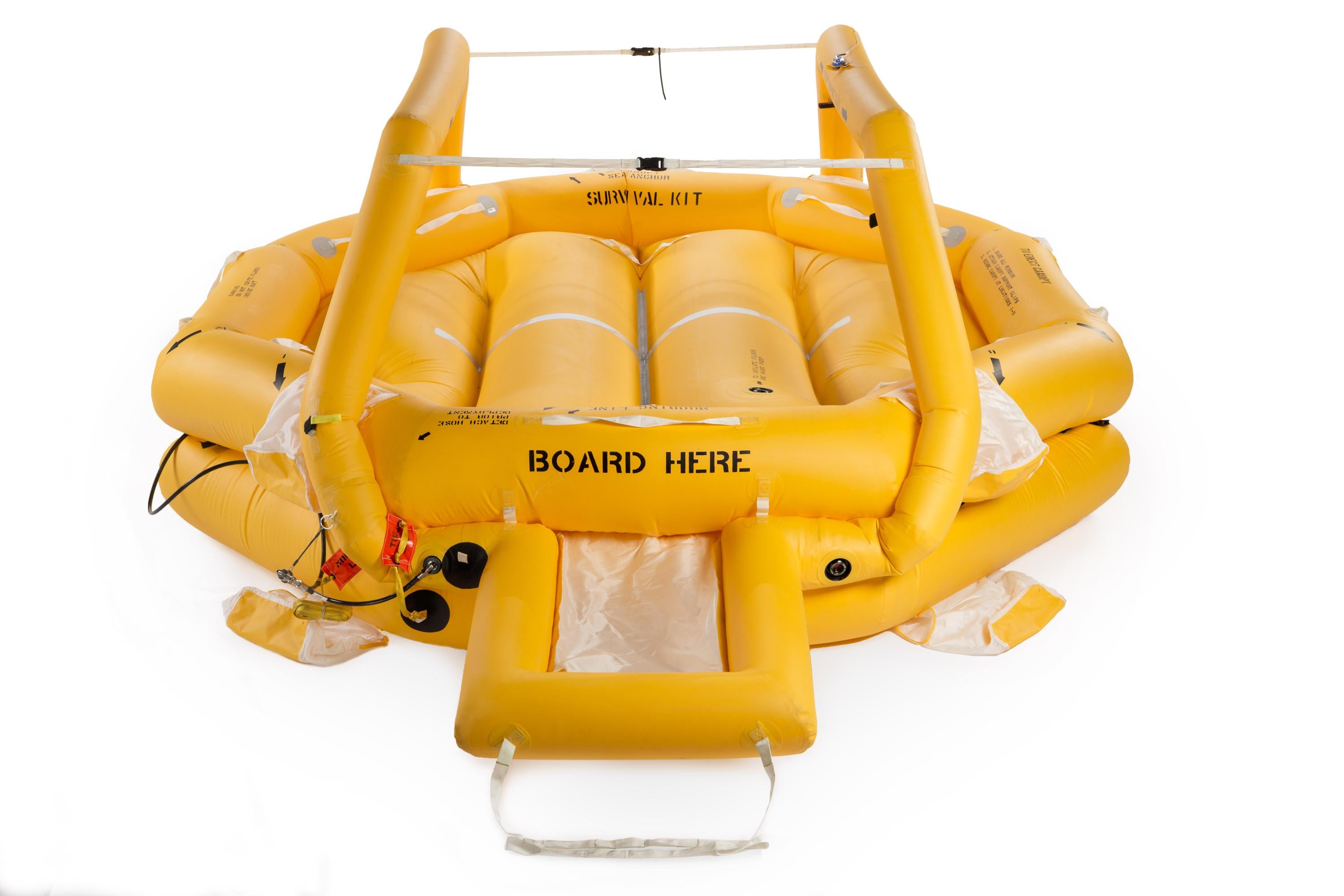 EC135 tri-bag float system with liferafts