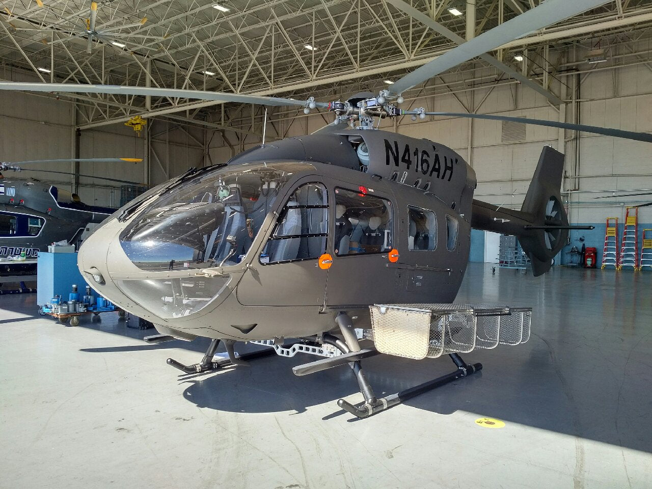 H145 Quick Relase Heli-Utility-Basket - RH