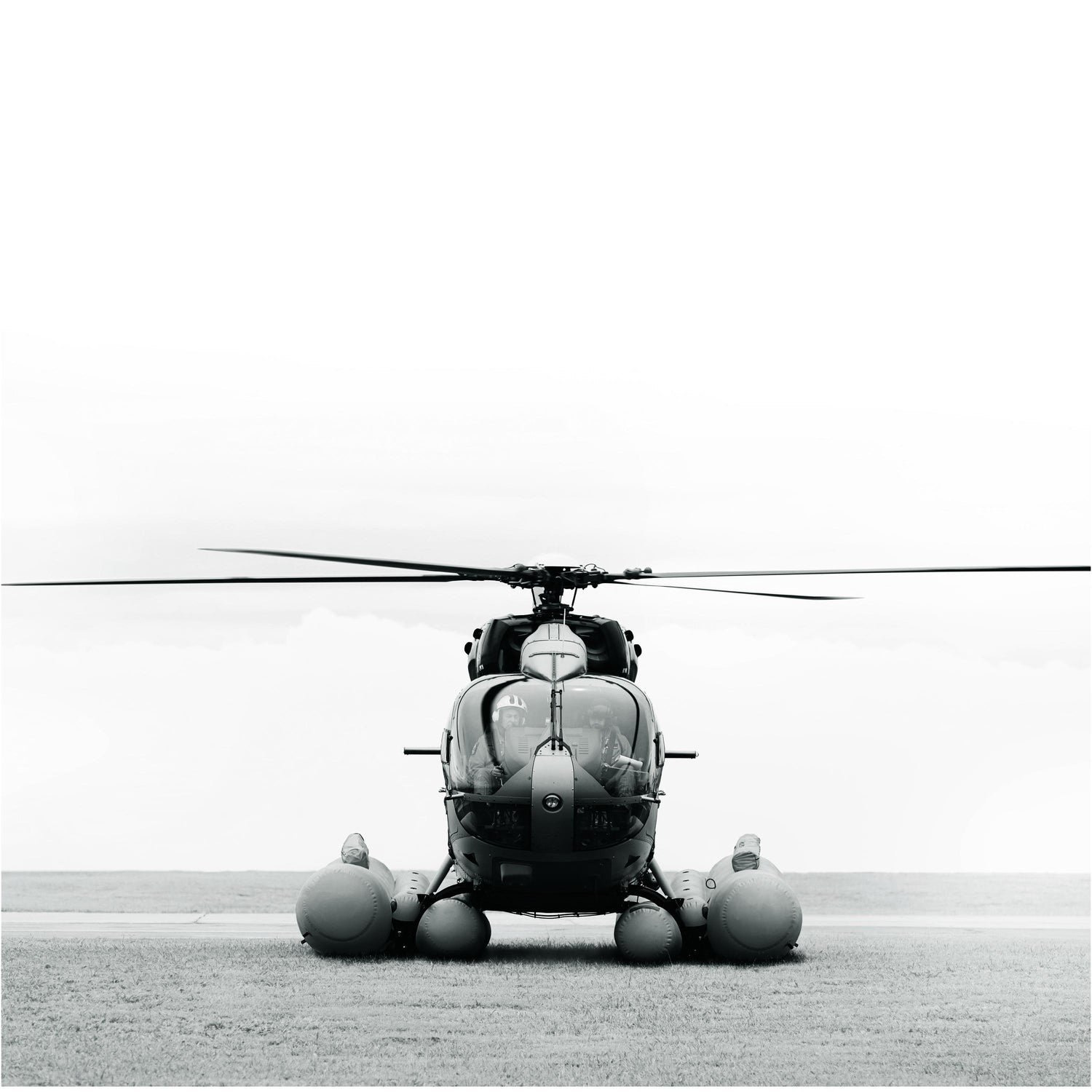 H145 emergency float system with integrated liferafts 